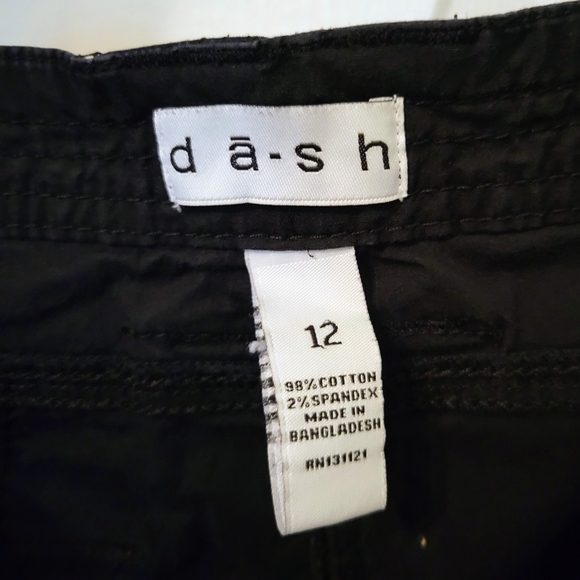 Black Cotton Cargo Capris Shorts - Picture 4 of 4